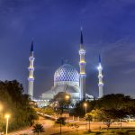 Shah_Alam_Blue_mosque_at_night